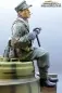 Mobile Preview: Figur Soldat WW2 Erbsentarn deutscher Tank Rider MP40 Schütze Wehrmacht handbemalt 1:16 licmas-tank