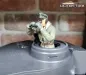 Preview: 1/16 Figur Deutscher Panzerkommandant Fernglas am Kopf bemalt aus Resin