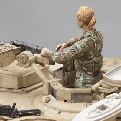 WWII German Female Tank Commander I SOL RESIN FACTORY, SCALE 1:16 1/16 MM250