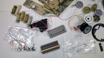 defective B-goods - Heng Long Spare and Diorama Parts Bundle