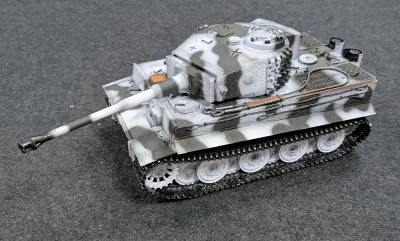 RC Panzer 2.4 GHz Tiger 1 Winter Taigen V3 BB +Servo +Kanonenrauch Metall-Edition