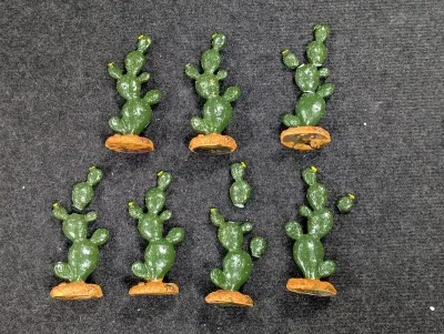 B-goods - 1/16 diorama cactus - large in a set of 7 (14 cm)