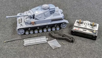 DEFEKT - RC Panzer Panzer 4 von Heng Long 1:16 grau