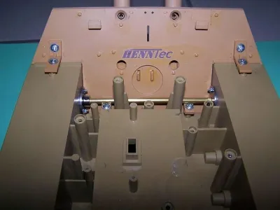 HennTec High Quality chain tensioning system for the Heng Long Jagdpanther plastic tub 1:16 Item No. 014
