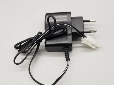 charger for all HENG LONG tank 1:16 with TAMIYA connector 7.2 V 400mAh
