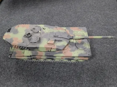 RC Panzer Taigen Leopard 2A6 IR Metall Edition PRO 1:16 Flecktarn Bundeswehr