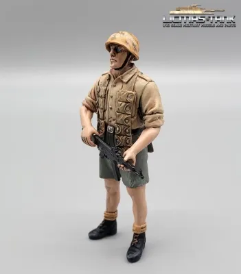 1/16 Figur Soldier WW2 german paratroopers with assault riffle 44 Wehrmacht Italia 1943