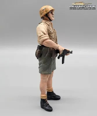 1/16 Figur Soldier WW2 german paratroopers with assault riffle 44 Wehrmacht Italia 1943
