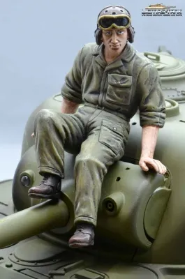 1/16 Figure U.S. Tank Crew WW2 Tank Soldier sitting