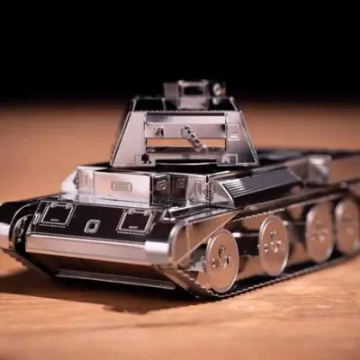Metal Time Tank Cruiser Mk III (World of Tanks) constructor kit