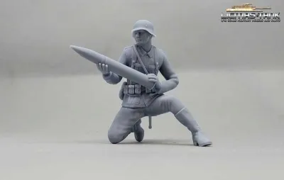 1/16 figure German soldier with steel helmet and grenade WW2 PaK Crew unpainted resin