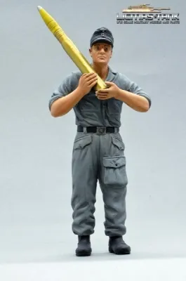 Figure Soldier WW2 Ammo Shell on Shoulder german self-propelled gun crew 1:16