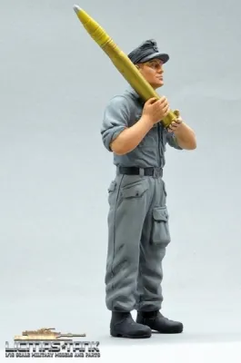 Figure Soldier WW2 Ammo Shell on Shoulder german self-propelled gun crew 1:16