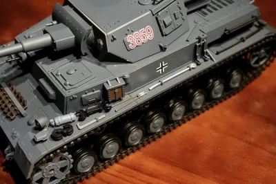 Heng Long 1:16 Grey RC Panzer IV Ausf. F2 with Metal Tracks V7.0