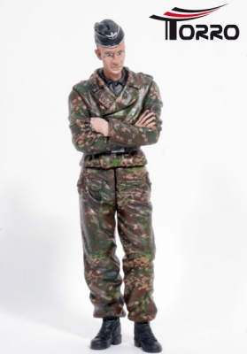 1/16 Figuren Serie Figur stehend "Richtschütze" einer Tiger Besatzung WW2