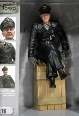 1/16 Figuren Serie Figur "Michael Wittmann" Hauptsturmführer sitzend WW2