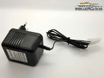 CHARGER FOR HENG LONG TANKS WITH TAMIYA CONNECTOR