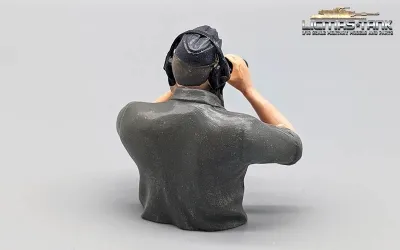1/16 German Tank Soldier with headphones through binoculars looking ww2 painted resin