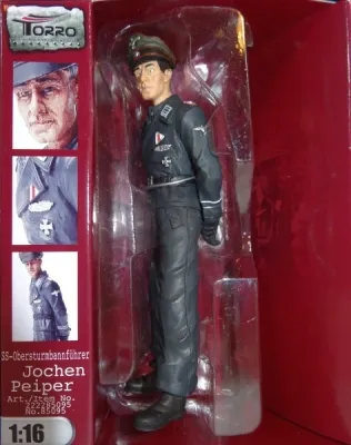 1:16 Figur stehend Obersturmbannführer Jochen Peiper WW2 handbemalt