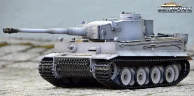 RC Tank 2.4 GHz Tiger 1 Grey Taigen V3 infrared firing + gun barrel smoking Metal-Edition 360°