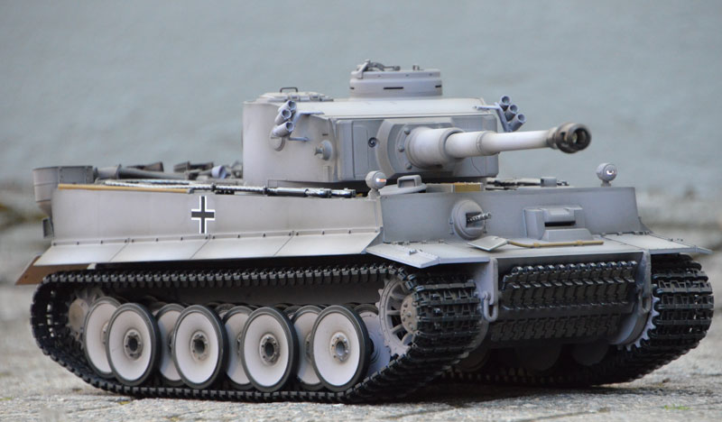 Photo Tiger tank in steel grey