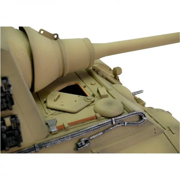 Jagdtiger ("Hunting Tiger") Metal Edition in Wooden Ammunition Box - BB - Desert Camo Jagdtiger ("Hunting Tiger") Metal Edition in Wooden Ammunition Box - BB - Desert Camo