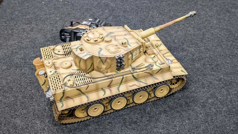 B--ITEM - Torro-WSN TIGER 1 - Scale 1/16 - Summer Camouflage B--ITEM - Torro-WSN TIGER 1 - Scale 1/16 - Summer Camouflage