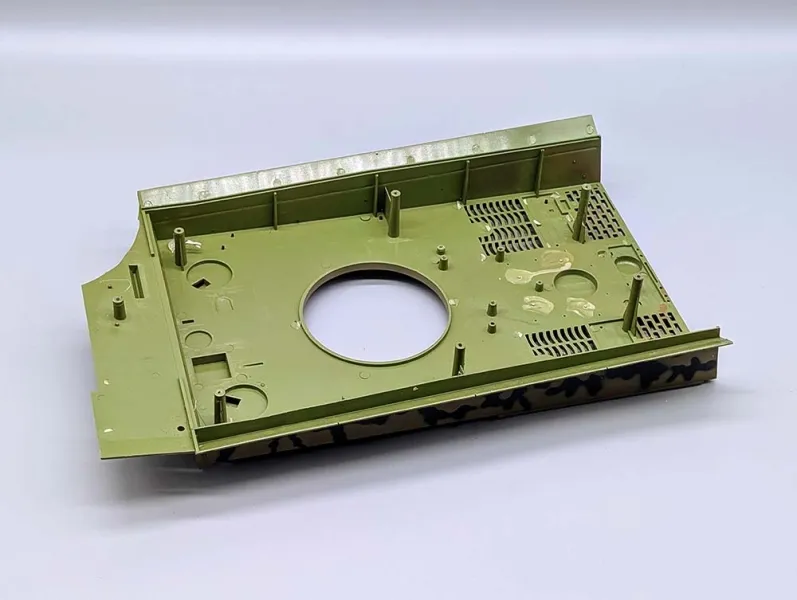 Customer Return with Breakage- RC Tank Tiger I - Spare part - Upper hull Camo Heng Long 1:16