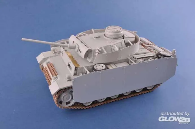 Bausatz Heller 30321 Panzer III Ausf. J,L,M (4in1) in 1:16