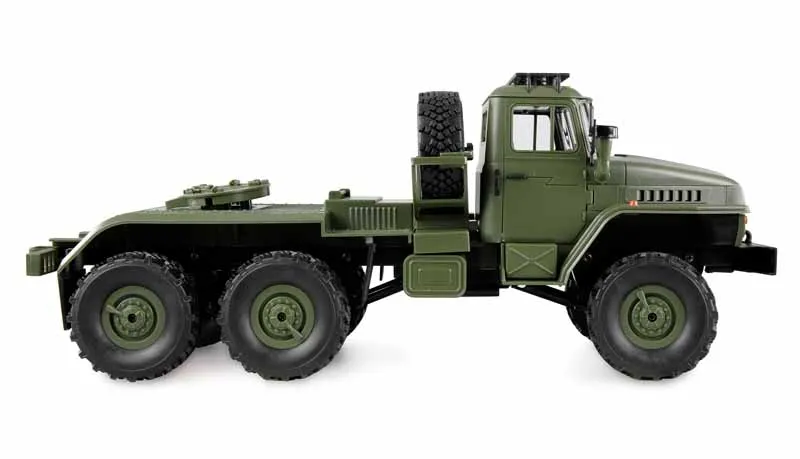 Ural B36 military truck 6WD with low loader 1:16 RTR