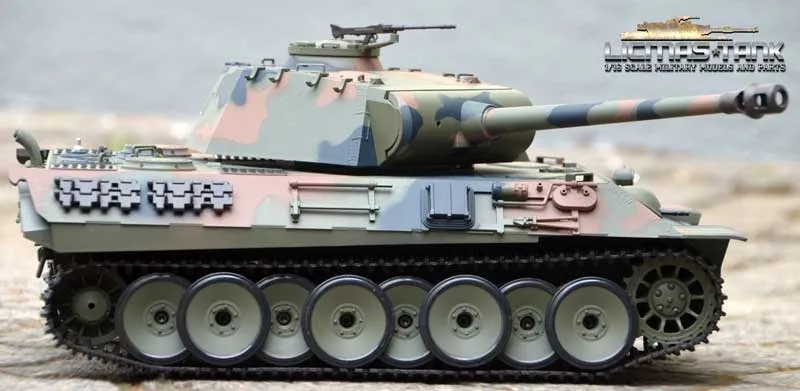 RC Tank 2.4 GHz German Panther 3819-1 Cameoflauge Smoke & Sound Heng Long 1:16