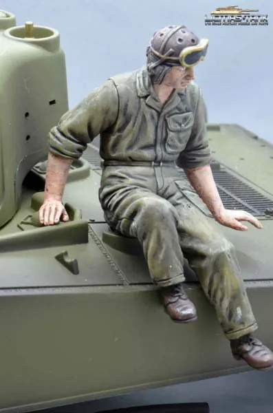1/16 Figur U.S. Panzerbesatzung WW2 Panzer Soldat sitzend