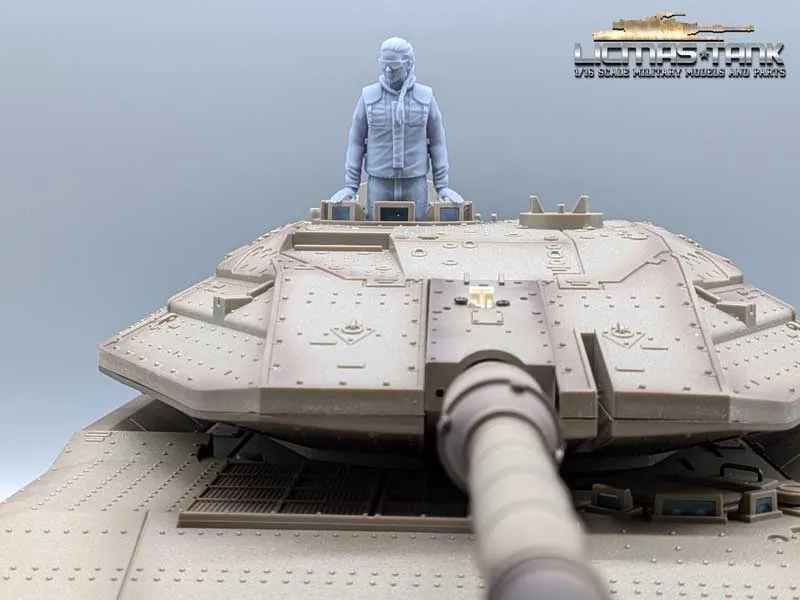 1:16 IDF female tanker for Merkava RC tank – unpainted resin figure
