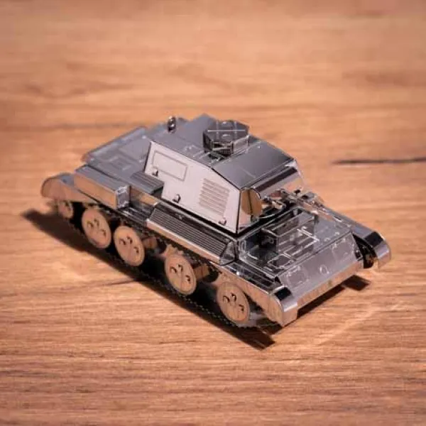 Metal Time Tank Cruiser Mk III (World of Tanks) constructor kit