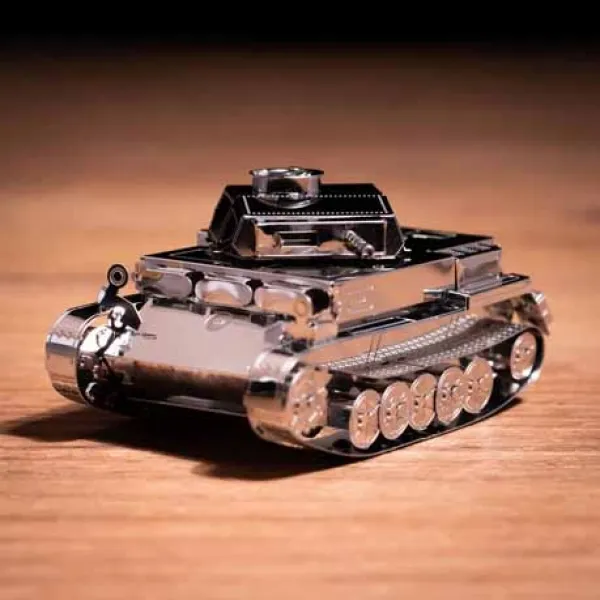 Metal Time Tank Pz.Kpfw. II Ausf.G (World of Tanks) constructor kit