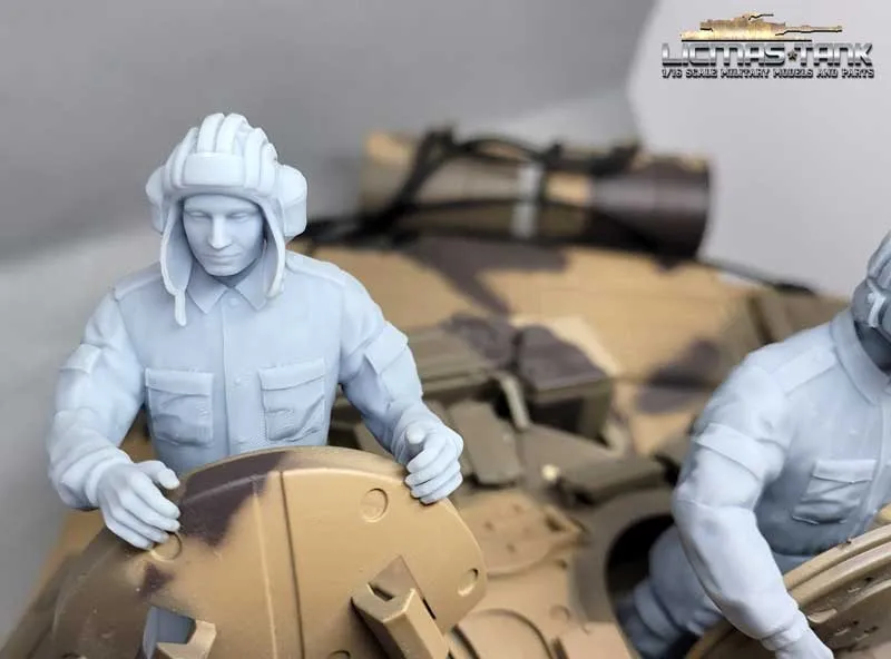1/16 tank crew for russian tank T90 unpainted