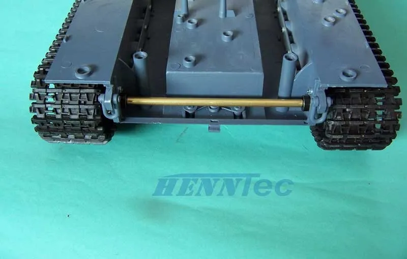 HennTec High Quality Kettenspannsystem für die Tiger I Kunststoffwanne 1:16