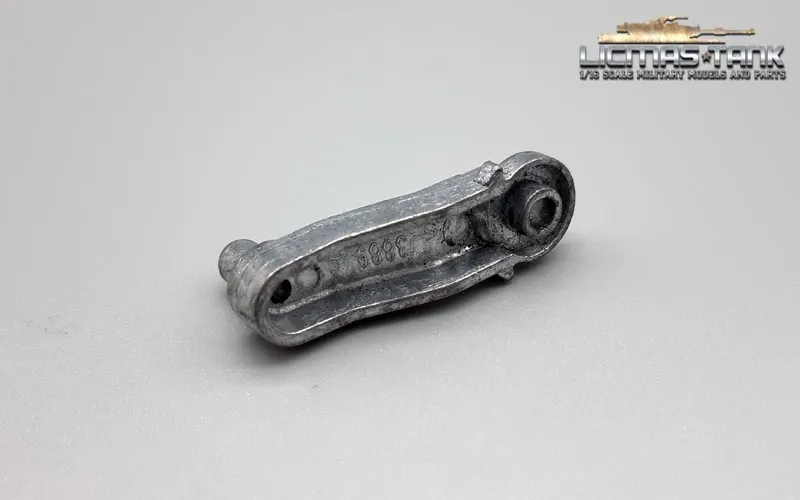 Spare part swing arm Heng Long Leopard for plastic chassis 1/16