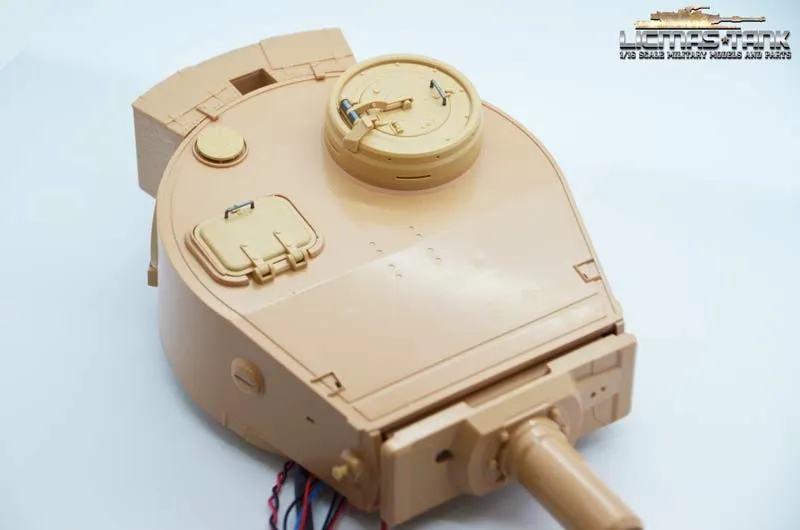 Tiger 1 tower with RCC electronics and metal gun of Taigen