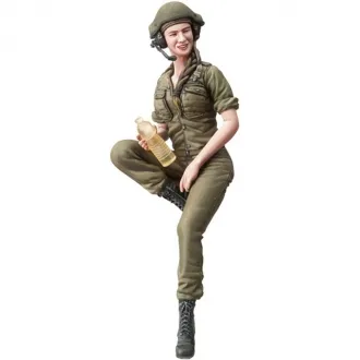 IDF Panzer Soldatin Figur 1- Figurenbausatz - Maßstab 1/16 (SOL Model)
