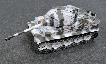 RC Panzer 2.4 GHz Tiger 1 Winter Taigen V3 BB +Servo +Kanonenrauch Metall-Edition