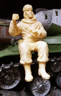 SONDERPOSTEN 1/16 Figur unbemalt Soldat WW2 Russischer Scharfschütze Tankrider