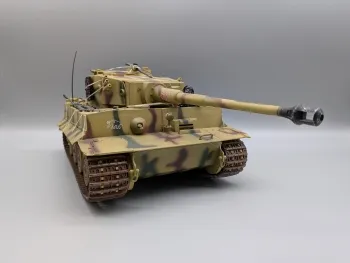 1:18 21st Century Toys Tiger 1 Tank