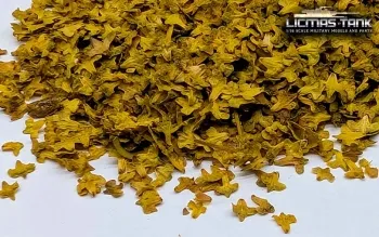 1/16 diorama maple leaves realistic miniature leaves AUTUMN YELLOW (56 ml)