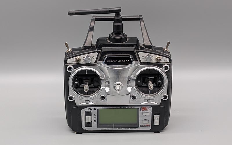 BWARE/DEFEKT Panzer Fernsteuerung Fly Sky 2.4 GHz FS-T6 Fernbedienung