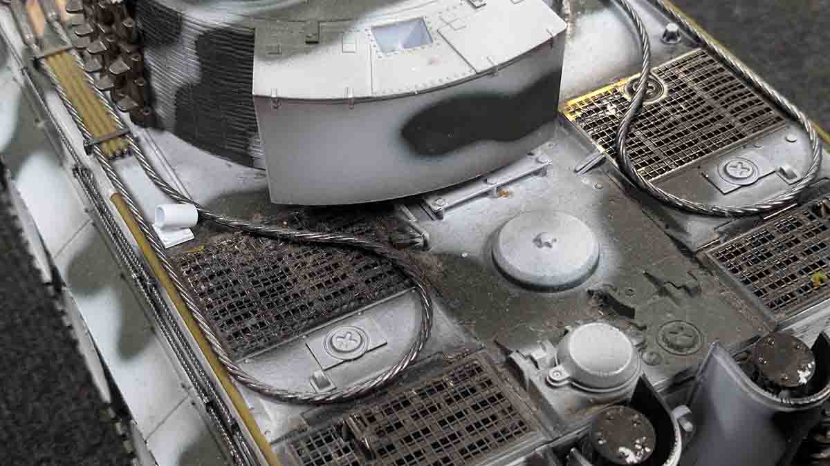 B-WARE - RC Panzer Tiger I Winter – Taigen V3 BB Metall-Edition mit 6mm Schussfunktion und Kanonenrauch