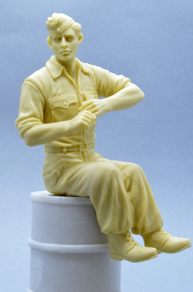 Bausatz Deutsche Panzerbesatzung Soldat mit Hemd und Schiffchen F1014-KIT licmas-tank Bausatz Deutsche Panzerbesatzung Soldat mit Hemd und Schiffchen F1014-KIT licmas-tank