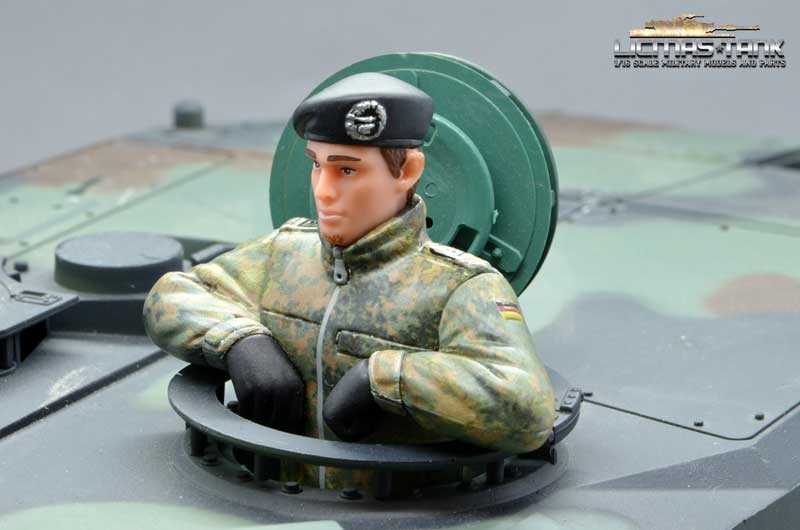 1/16 Figur Bundeswehr Soldat Halbfigur Deutscher Panzersoldat für Panzer Leopard 1/16 Figur Bundeswehr Soldat Halbfigur Deutscher Panzersoldat für Panzer Leopard