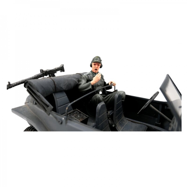 Schwimmwagen Funker Torro 1/16 Figur bemalt