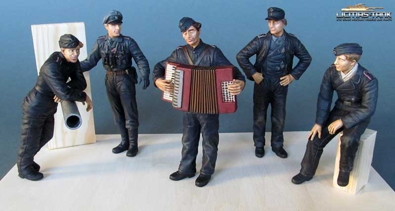 1/16 Figuren Set bemalt Deutsche Panzerbesatzung Normandie 1944 Sparset 1/16 Figuren Set bemalt Deutsche Panzerbesatzung Normandie 1944 Sparset
